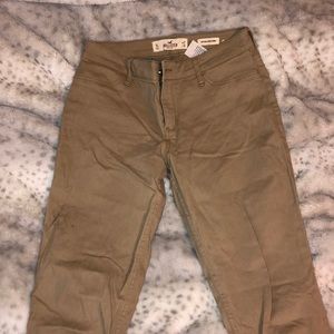 regular hollister jean